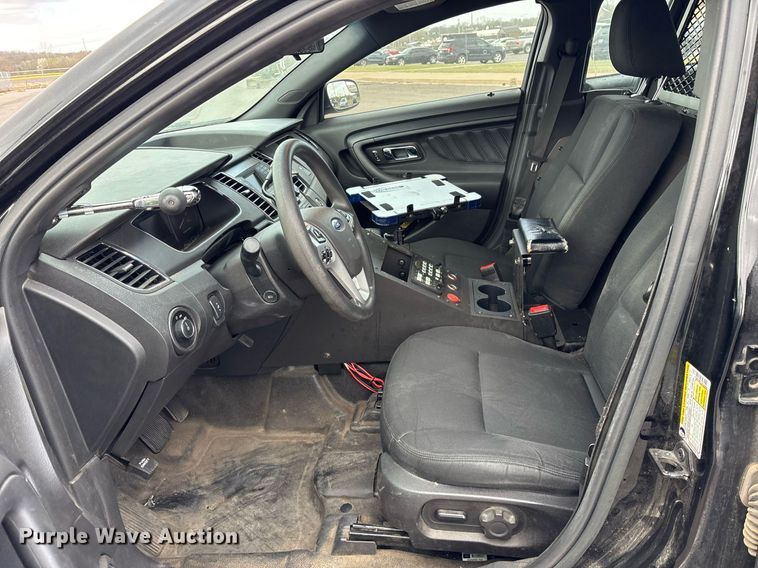 image for item OB9527 2018 Ford Taurus Police Interceptor 