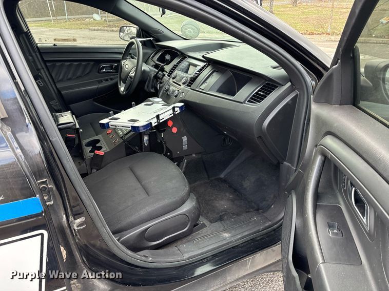 image for item OB9527 2018 Ford Taurus Police Interceptor 