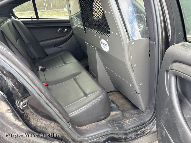 image for item OB9527 2018 Ford Taurus Police Interceptor 