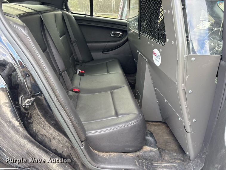 image for item OB9527 2018 Ford Taurus Police Interceptor 