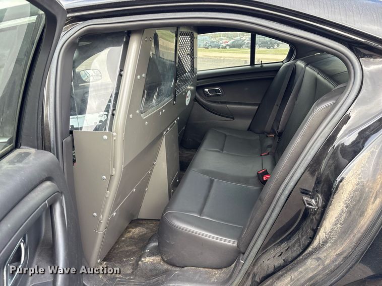 image for item OB9527 2018 Ford Taurus Police Interceptor 