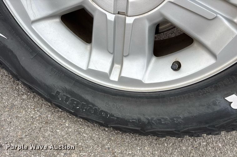 image for item OB9529 2011 Chevrolet Silverado 1500 Crew Cab pickup truck