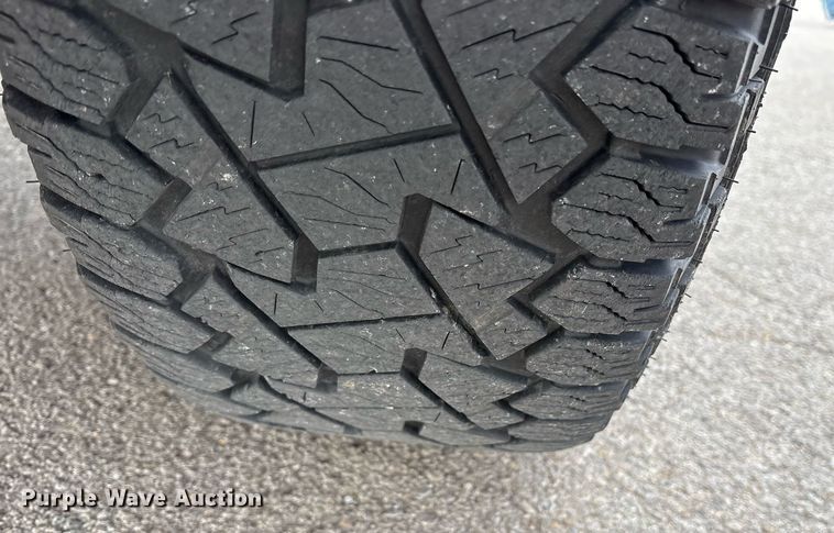 image for item OB9529 2011 Chevrolet Silverado 1500 Crew Cab pickup truck