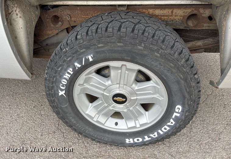 image for item OB9529 2011 Chevrolet Silverado 1500 Crew Cab pickup truck