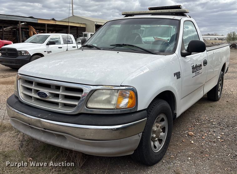 image for item OB9530 2001 Ford F150 pickup truck