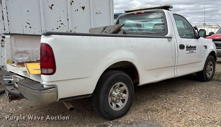 image for item OB9530 2001 Ford F150 pickup truck