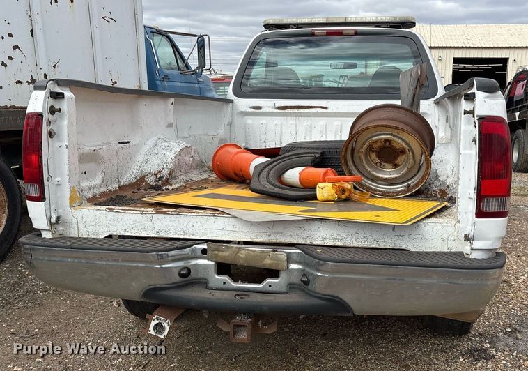 image for item OB9530 2001 Ford F150 pickup truck