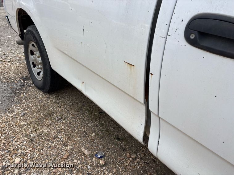 image for item OB9530 2001 Ford F150 pickup truck