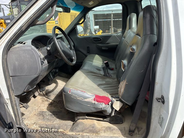 image for item OB9530 2001 Ford F150 pickup truck