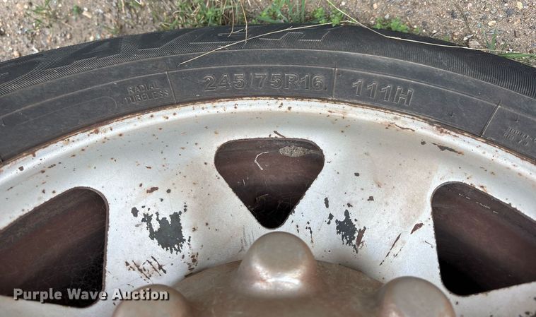 image for item OB9530 2001 Ford F150 pickup truck