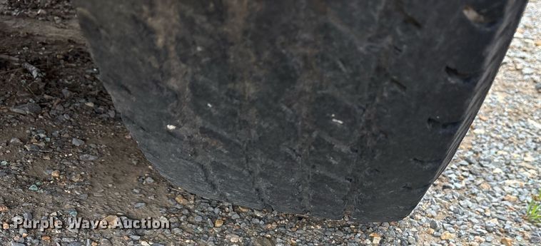 image for item OB9530 2001 Ford F150 pickup truck