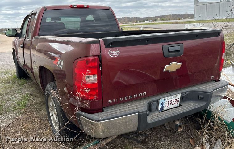 image for item OB9531 2008 Chevrolet Silverado 1500 Ext. Cab pickup truck