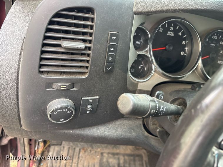 image for item OB9531 2008 Chevrolet Silverado 1500 Ext. Cab pickup truck