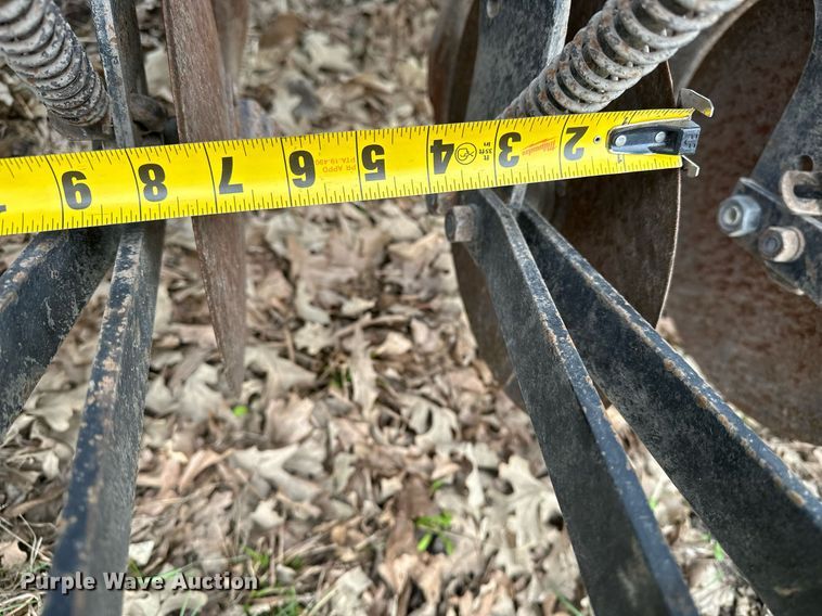 image for item DF8471 John Deere 8300 grain drill