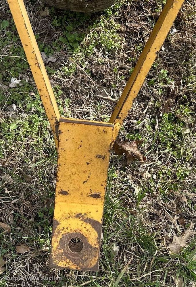 image for item DF8472 Vermeer R-9B hay rake