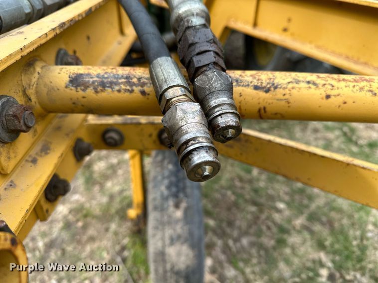 image for item DF8472 Vermeer R-9B hay rake