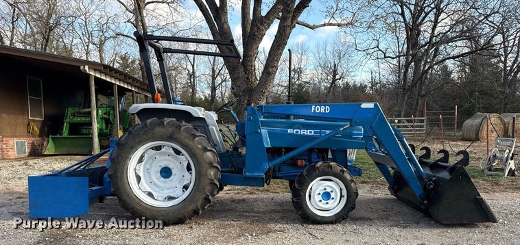 image for item DM5633 1985 Ford 2110 MFWD tractor