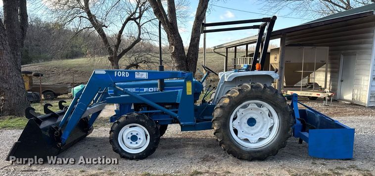 image for item DM5633 1985 Ford 2110 MFWD tractor