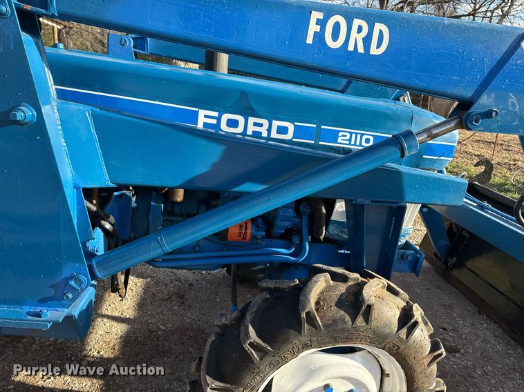 image for item DM5633 1985 Ford 2110 MFWD tractor