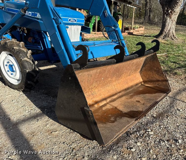 image for item DM5633 1985 Ford 2110 MFWD tractor