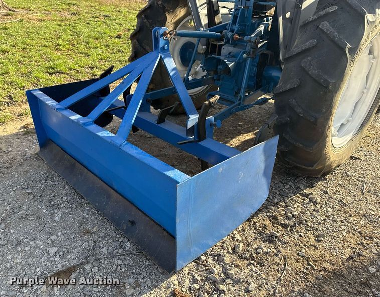 image for item DM5633 1985 Ford 2110 MFWD tractor