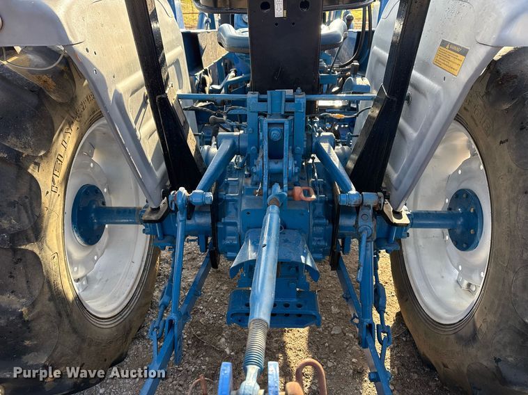 image for item DM5633 1985 Ford 2110 MFWD tractor