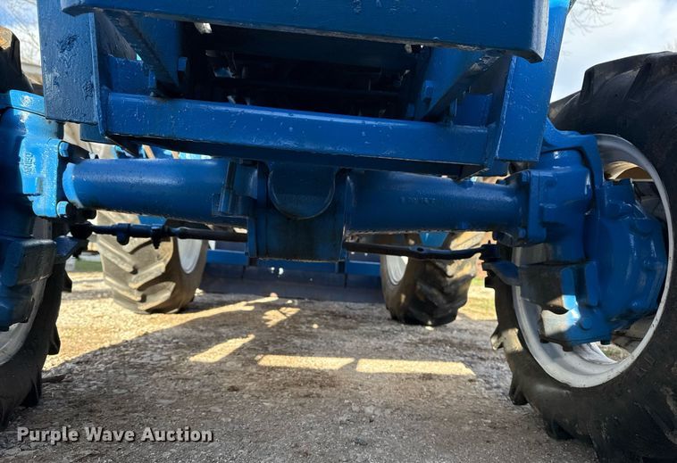 image for item DM5633 1985 Ford 2110 MFWD tractor