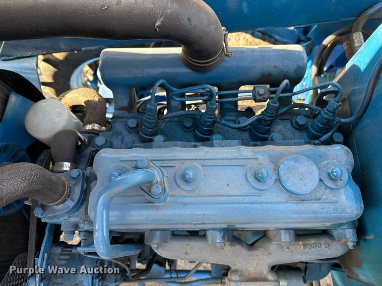 image for item DM5633 1985 Ford 2110 MFWD tractor