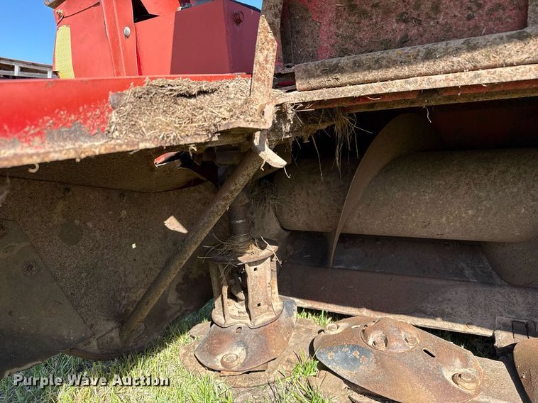 image for item DM7940 2006 Case WDX1902 swather / windrower