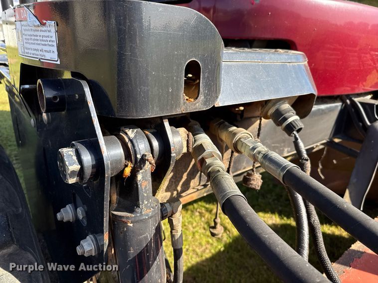 image for item DM7940 2006 Case WDX1902 swather / windrower