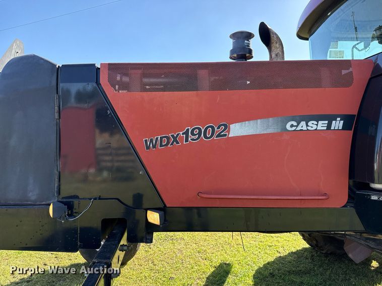 image for item DM7940 2006 Case WDX1902 swather / windrower