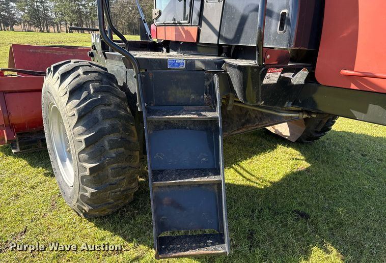 image for item DM7940 2006 Case WDX1902 swather / windrower