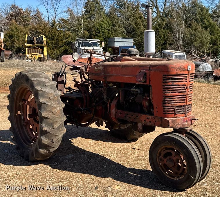 image for item DO0448 1953 Farmall Super M tractor