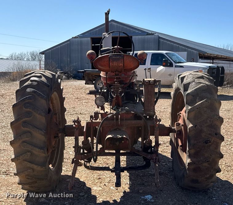 image for item DO0448 1953 Farmall Super M tractor