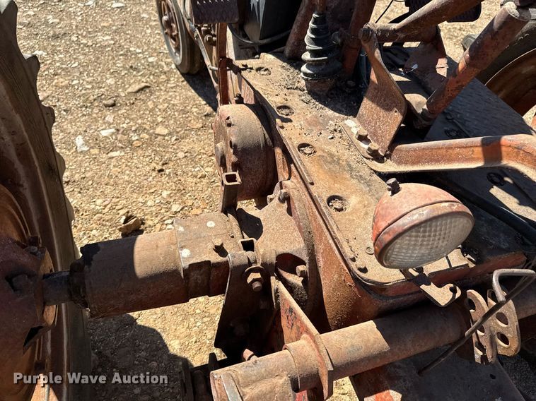 image for item DO0448 1953 Farmall Super M tractor