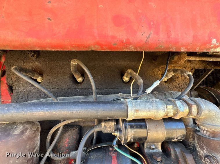 image for item DO0448 1953 Farmall Super M tractor