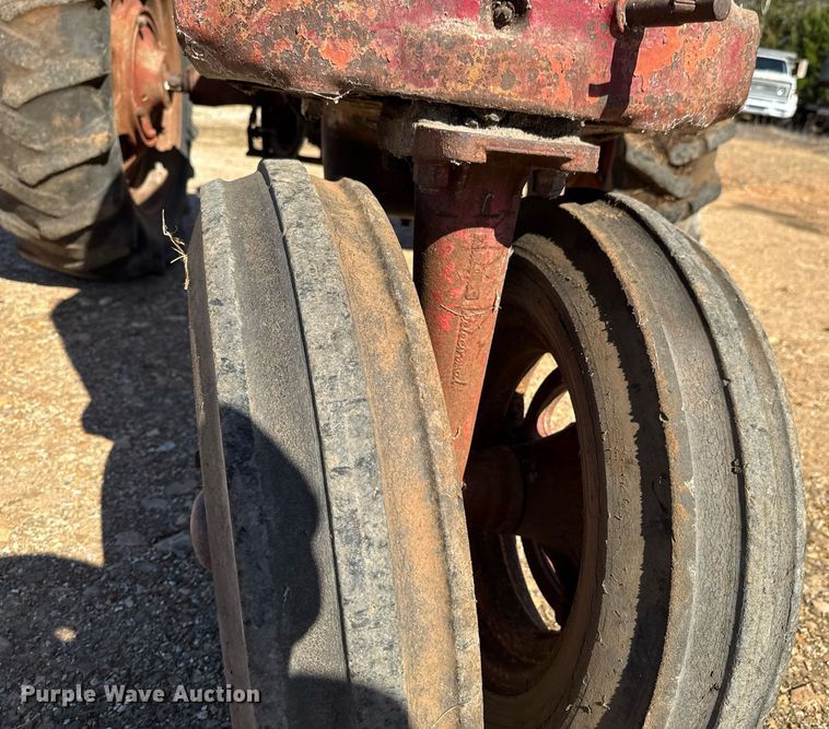 image for item DO0448 1953 Farmall Super M tractor