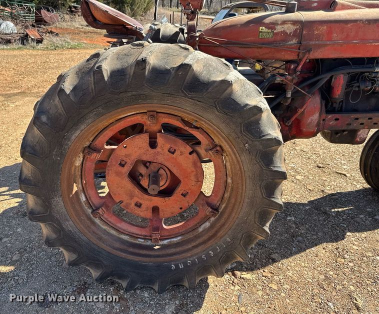 image for item DO0448 1953 Farmall Super M tractor