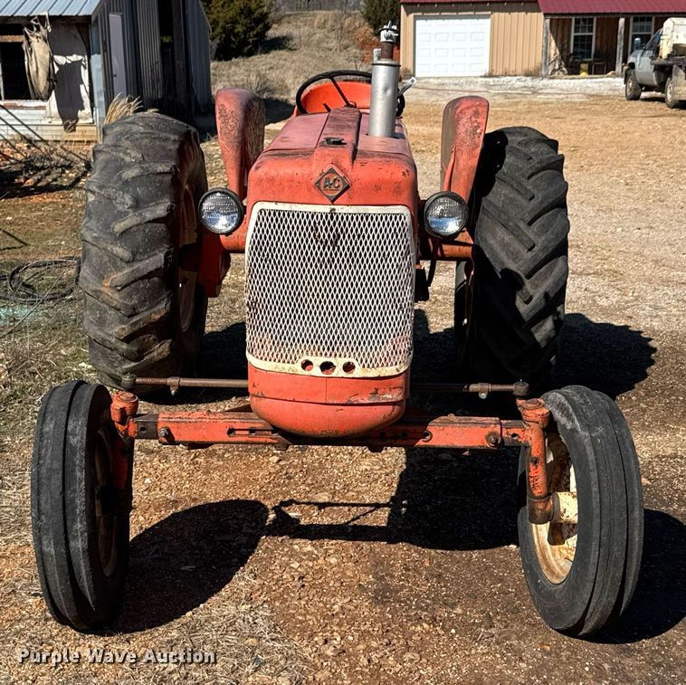 image for item DO0449 Allis-Chalmers D14 tractor