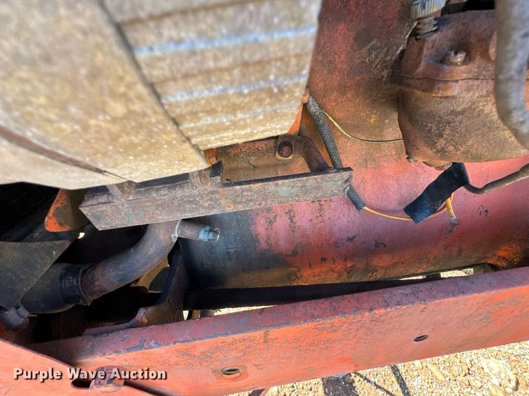 image for item DO0449 Allis-Chalmers D14 tractor