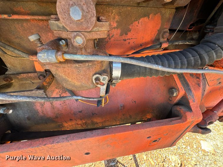 image for item DO0449 Allis-Chalmers D14 tractor