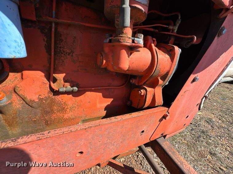 image for item DO0449 Allis-Chalmers D14 tractor