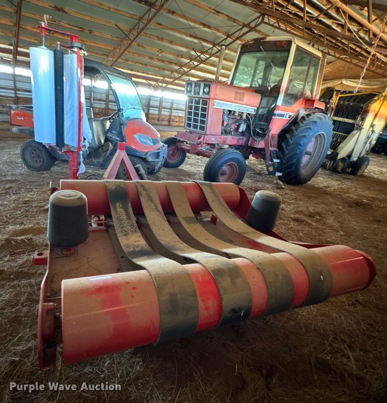 image for item DO0450 2016 Anderson RB-200 bale wrapper