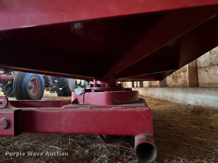 image for item DO0450 2016 Anderson RB-200 bale wrapper