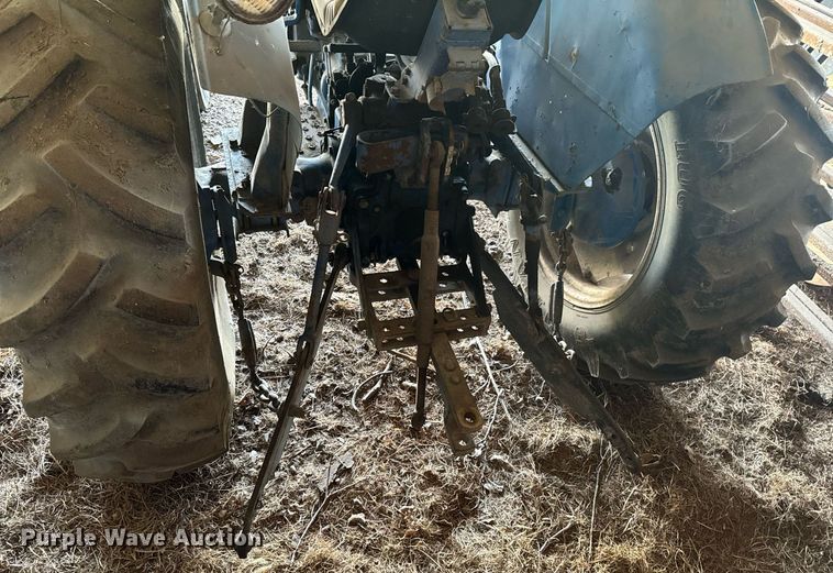 image for item DO0451 Long 1563 tractor