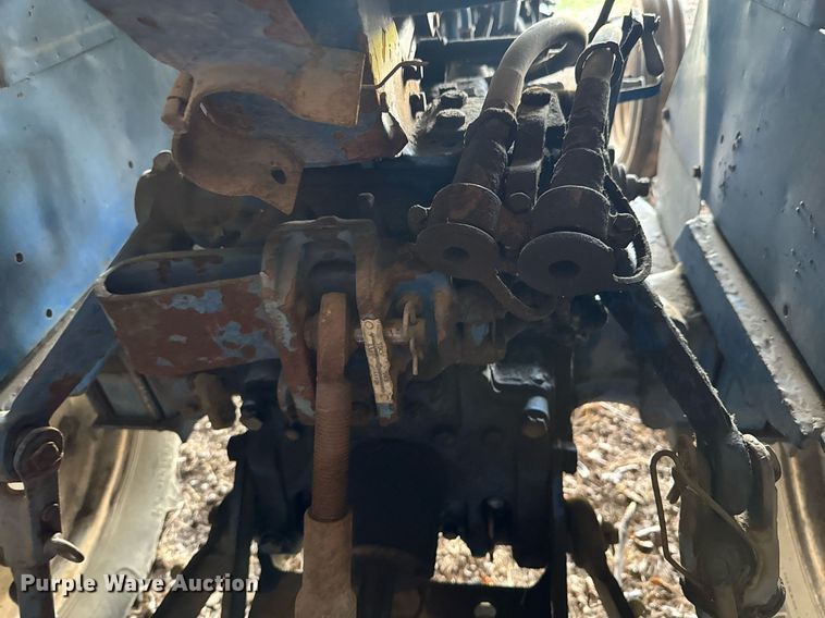 image for item DO0451 Long 1563 tractor