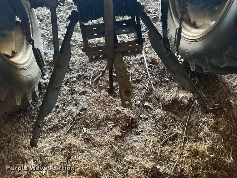 image for item DO0451 Long 1563 tractor