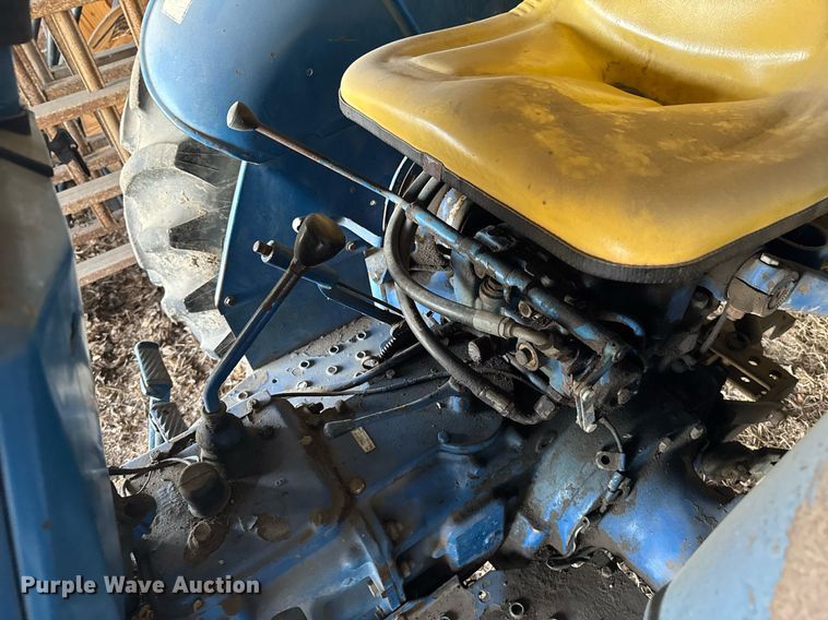 image for item DO0451 Long 1563 tractor