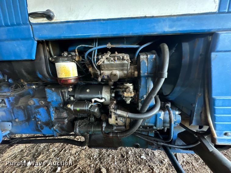 image for item DO0451 Long 1563 tractor