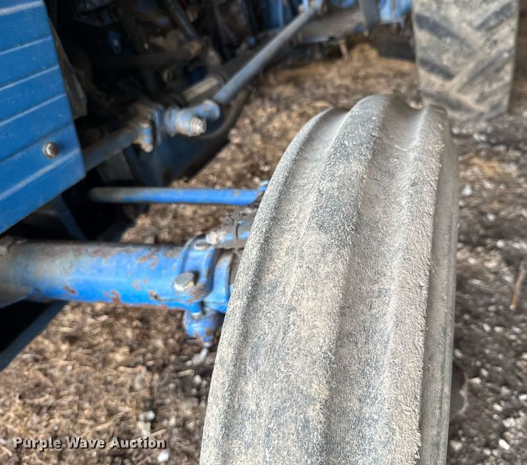 image for item DO0451 Long 1563 tractor